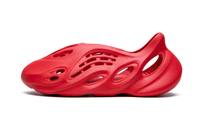 YEEZY FOAM RUNNER Vermillion