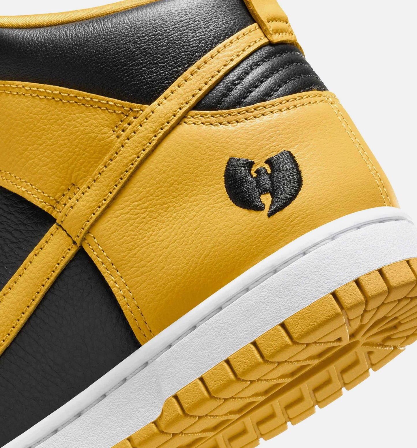 Wu Tang Clan x Dunk High Mens Lifestyle Shoe Black Pollen White Limit One Per Customer