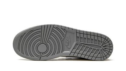 Air Jordan 1 Mid White Stealth Grey