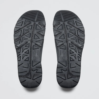 Women's Yama T1 in Triple Black