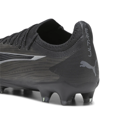 PUMA Ultra Ultimate FG AG Football Cleats