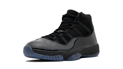 Air Jordan 11 Retro Cap Gown