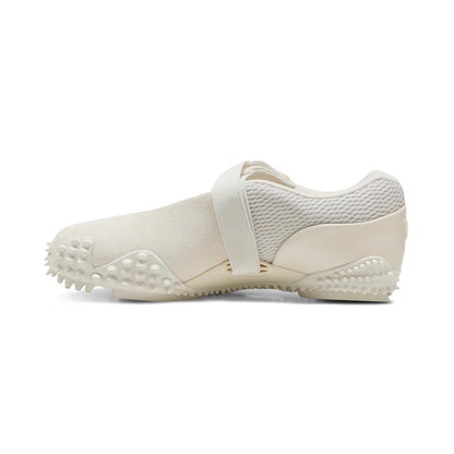 Mostro Fey Premium Slip On Sneakers