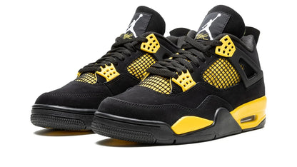 Air Jordan 4 Retro Thunder 2023