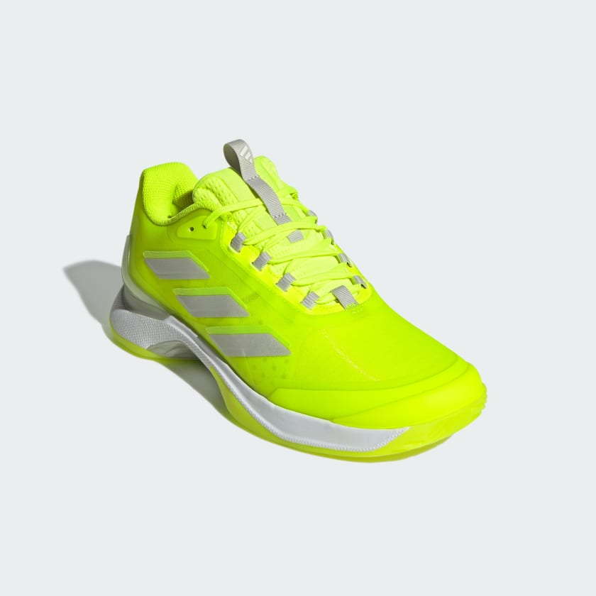 Women's Avacourt 2 Tennis Shoes