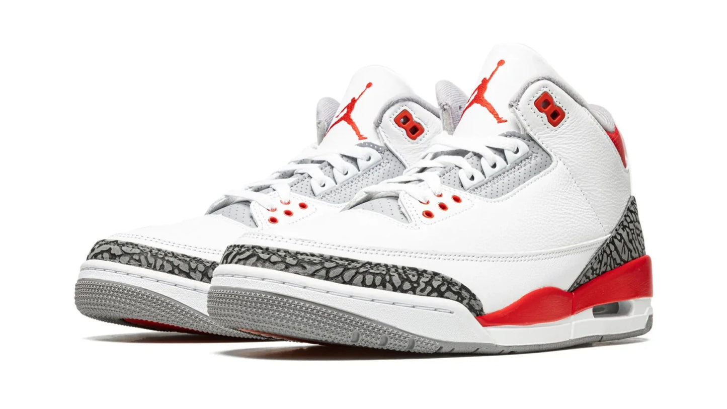 Air Jordan 3 Retro Fire Red 2022