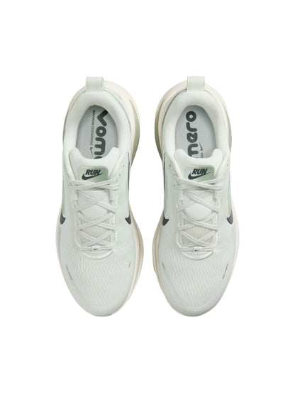 Nike Vomero 18 Mens Shoe