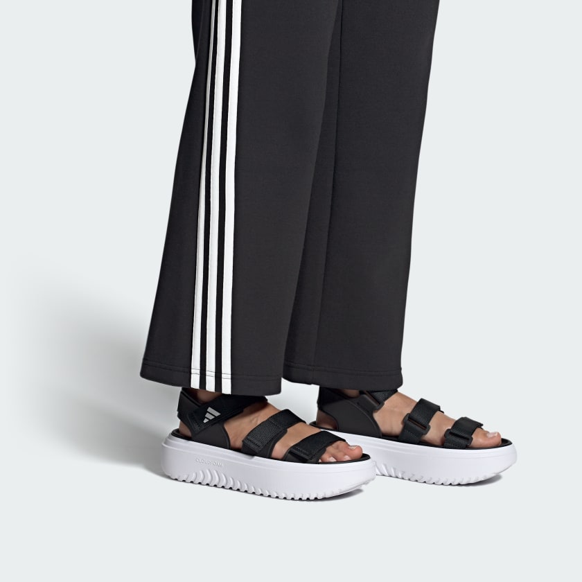 Women's SLYN Sandals