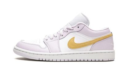 AIR JORDAN 1 LO WMNS Barely Grape