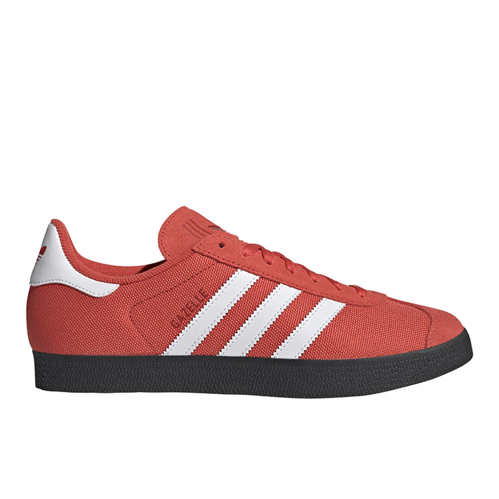 Gazelle Lace Up Sneakers
