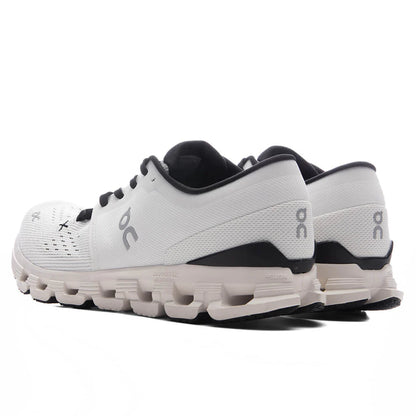 Cloud X 4 Ivory Black