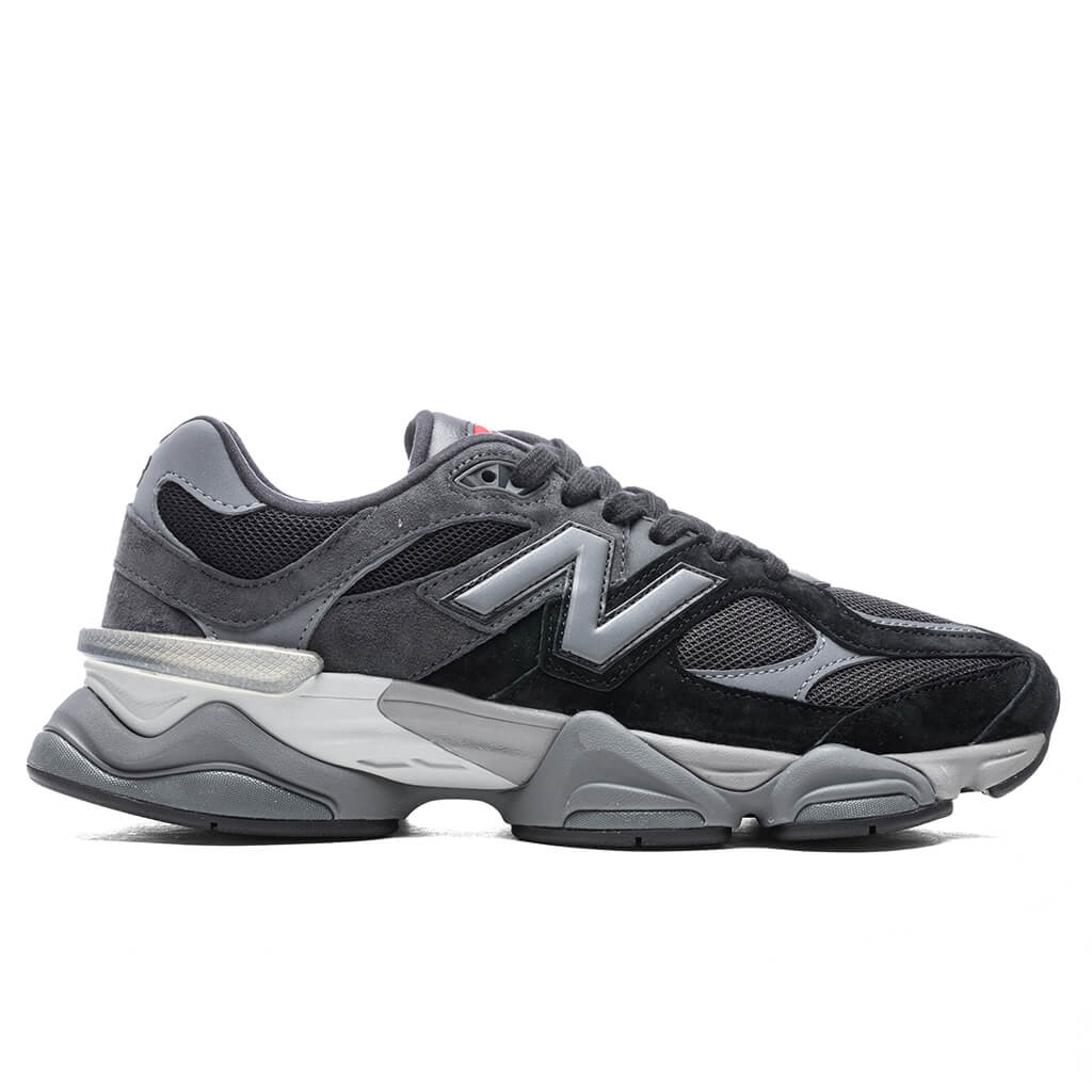 9060 Black