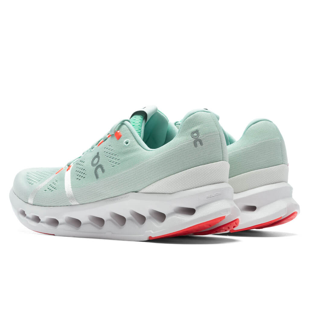 Cloudsurfer Creek White