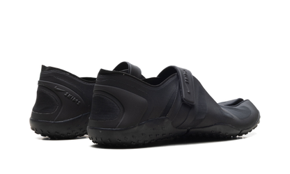 Air Rift Mesh WMNS"SKIMS - Black" IO7694 001