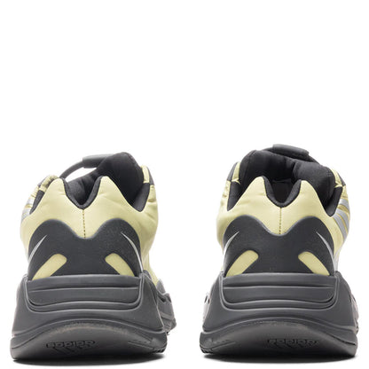 Yeezy 700 MNVN Resin