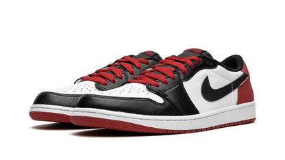 Air Jordan 1 Low GS Black Toe