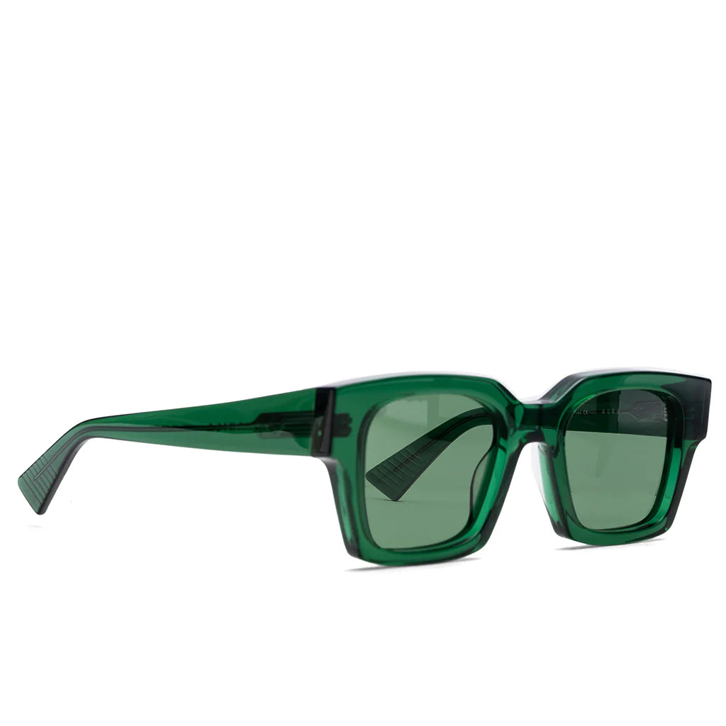 Aura Green Green