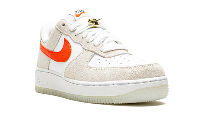 AIR FORCE 1'07 SE MNS WMNS"First Use" DA8302 101