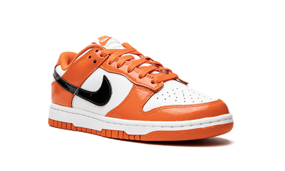 DUNK LO MNS WMNS"Orange/ Black Patent Leather" DJ9955 800