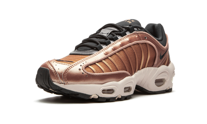 AIR MAX TAILIND 4 WMNS"Metallic Red Bronze" CT1184 900