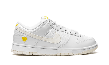DUNK LO MNS WMNS"Yellow Heart" FD0803 100
