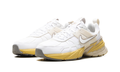 V2K Run WMNS"Gore-Tex White Light Bone" FZ2622 100