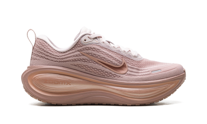 Vomero Plus WMNS"Particle Pink/ Rose Gold" HV8154 601