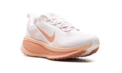 Vomero 18 WMNS"Light Soft Pink Light Madder Root Arctic Orange Madder Root" HM6804 601