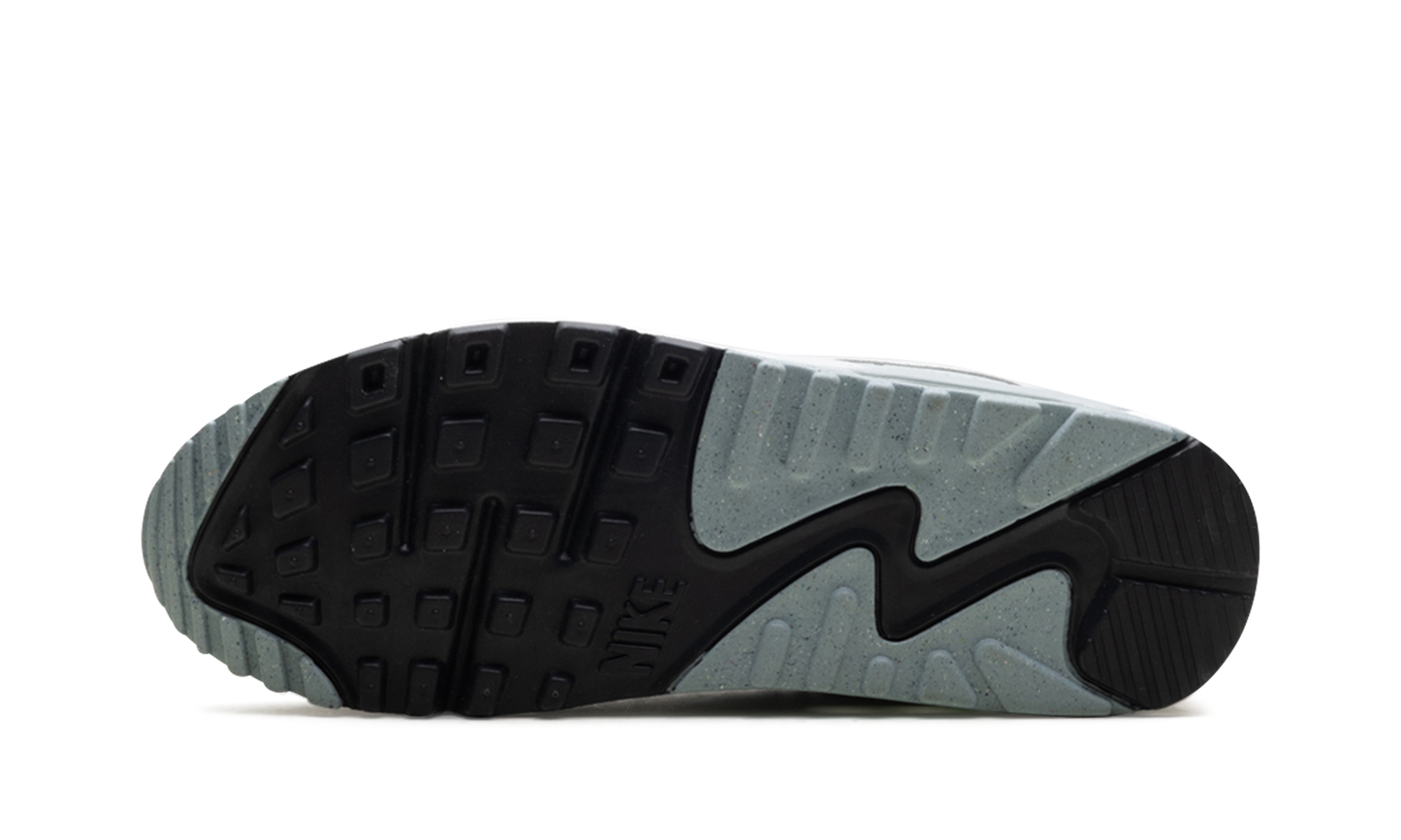 Air Max 90 WMNS"Silver" FN6948-100