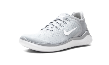 FREE RN 2018 MNS WMNS"Grey" 942837 003