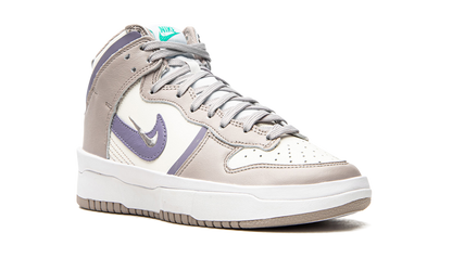 DUNK HIGH REBEL MNS WMNS"Iron Purple" DH3718 101