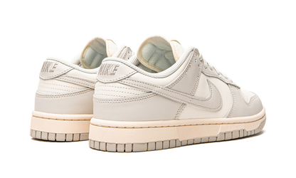 DUNK LO MNS WMNS"Light Bone" DD1503 107