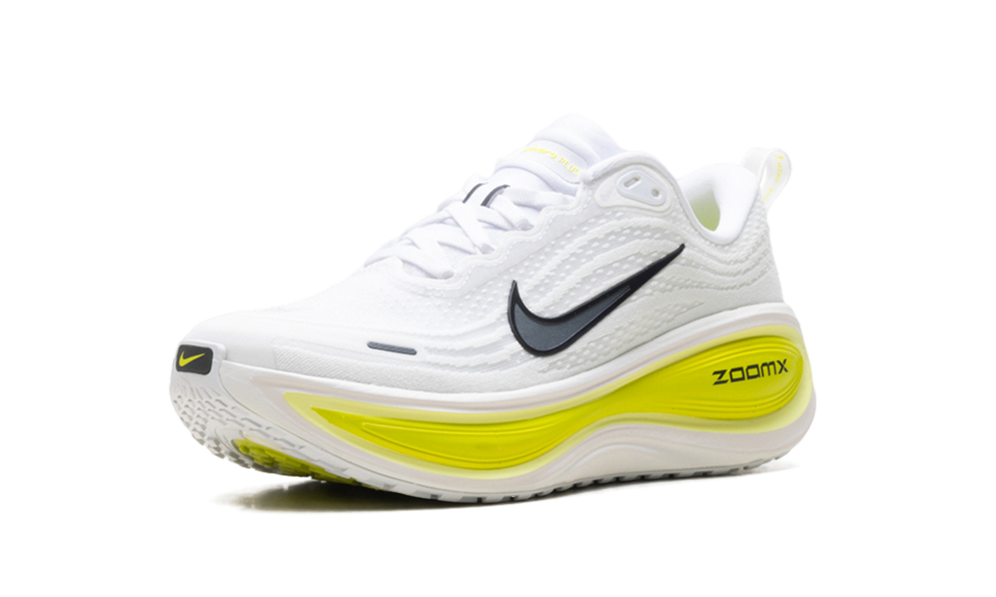 Vomero Plus WMNS"White Black Cyber" HV8154 106