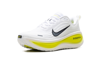 Vomero Plus WMNS"White Black Cyber" HV8154 106