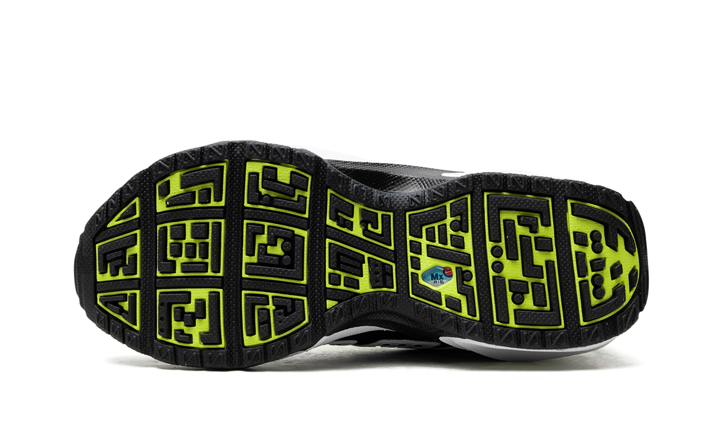 Air Max Sunder WMNS"Electric Green" FZ2068 700