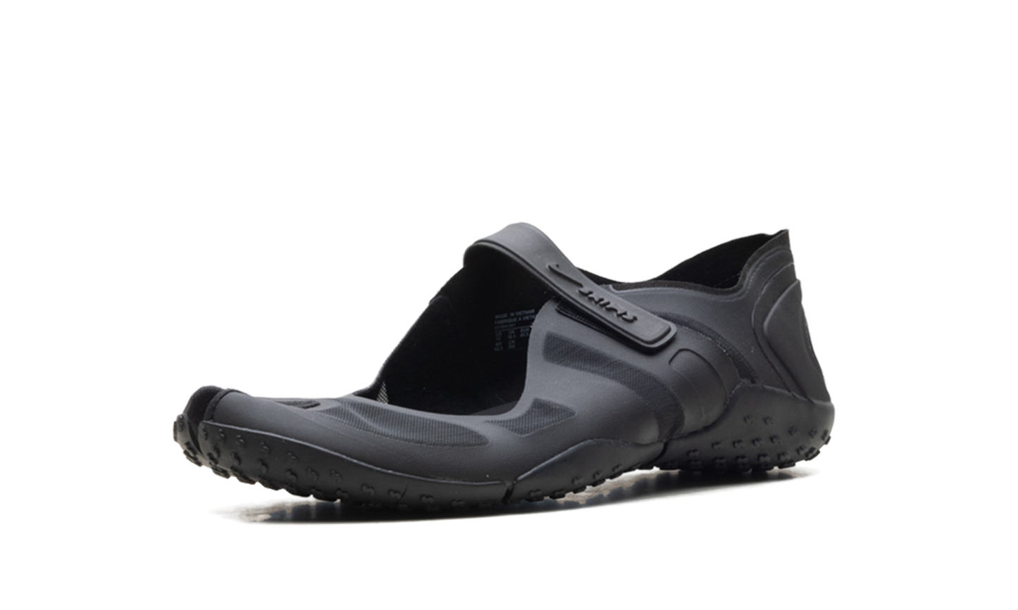 Air Rift Mesh WMNS"SKIMS - Black" IO7694 001